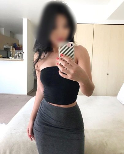Nişantası Escort Kadın Esmer Buket